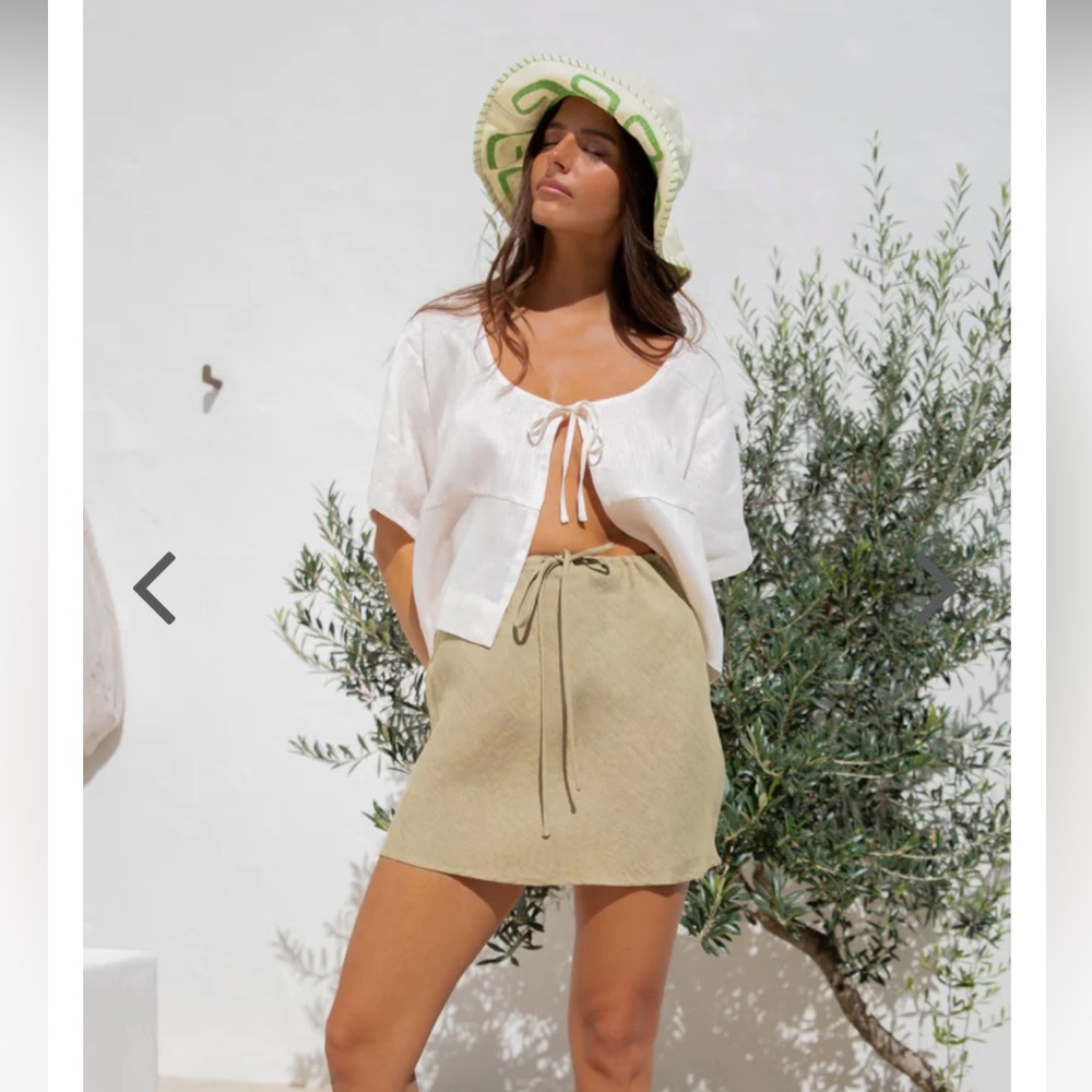 NWT VRG GRL The Way To San Jose Linen Mini Skirt // Sage